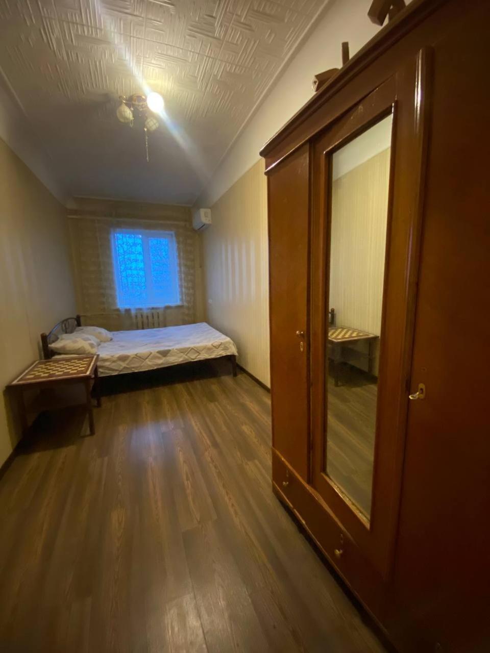 Ferienwohnung 3Х Комнатные Аппартаменты В Центре Жд Вокзал Poltawa Exterior foto